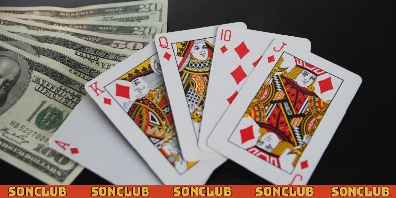 Xác suất toán học được ứng dụng linh hoạt trong Poker